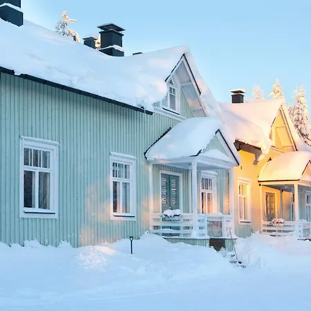 Kuuksenkaari * Ilomantsi